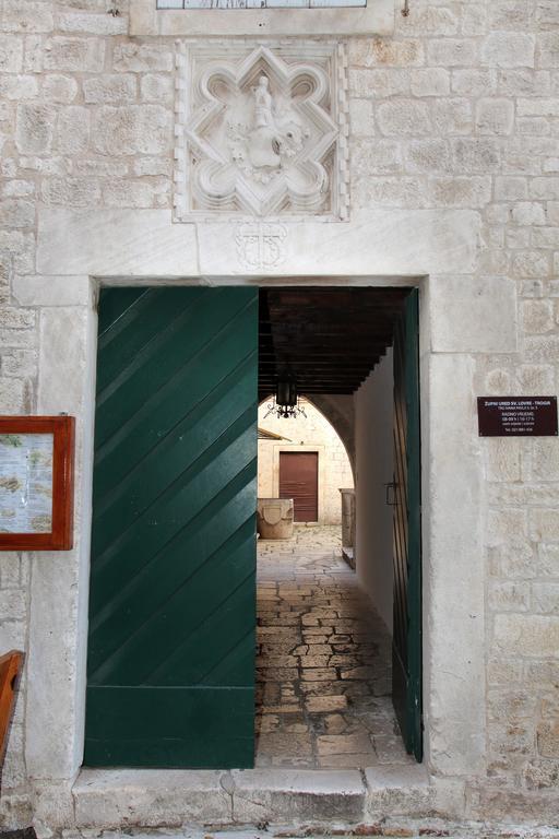 Room Mira Trogir Exterior foto