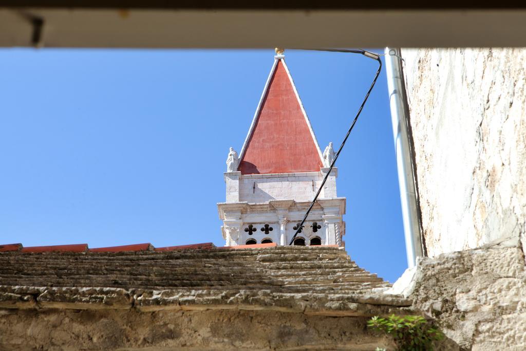 Room Mira Trogir Exterior foto